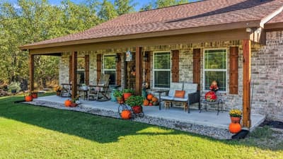 136 N Bronco Court, Springtown TX 76082