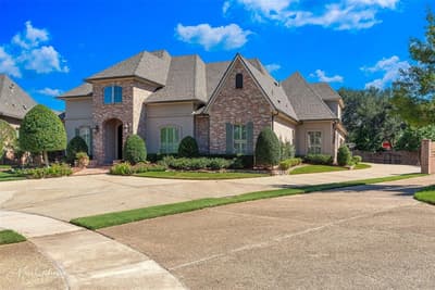 205 Summertree Court, Bossier City LA 71111 - Photo 2