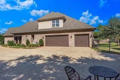 205 Summertree Court, Bossier City LA 71111 - Photo 3