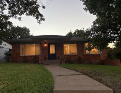 103 S Plymouth Road, Dallas TX 75211 - Photo 2