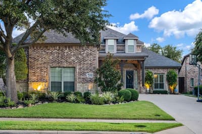 15605 Crown Cove Lane, Frisco TX 75035 - Photo 2