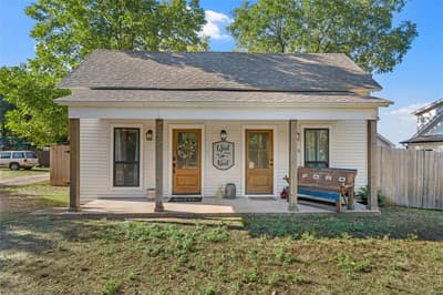 605 W Ronda Street, West TX 76691 - Photo 2