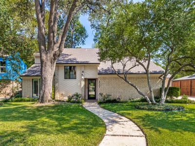 3722 Wooded Creek Drive, Farmers Branch TX 75244 - Photo 2
