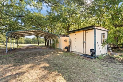 3104 Rolling Oaks Drive, Cleburne TX 76031 - Photo 3