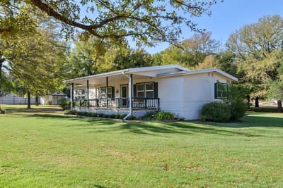 404 Cleveland Road, Granbury TX 76049 - Photo 3