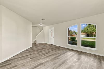 322 Ashley Oak Lane, Lake Dallas TX 75065 - Photo 4