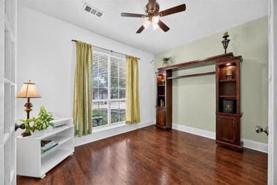 1603 Creekside Drive, Corinth TX 76210 - Photo 5