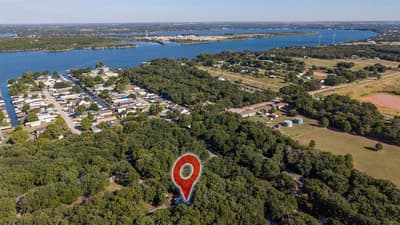 4647 Lyndi Lane, Granbury TX 76049