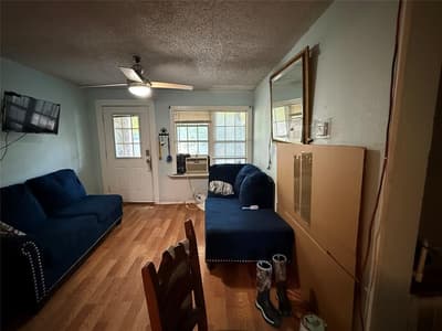 4100 Chickasaw Avenue, Fort Worth TX 76119 - Photo 2