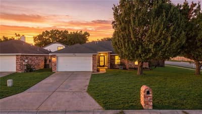 1125 Bayfield Drive, Denton TX 76209 - Photo 4