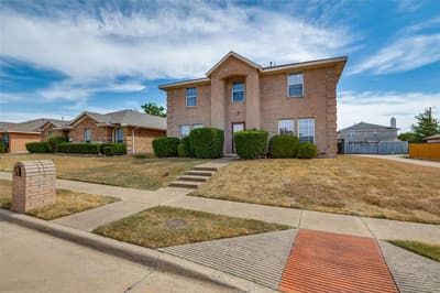 1308 Arbordale Court, Lancaster TX 75134