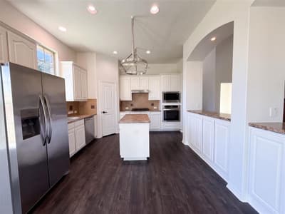 5800 Chuck Wagon Lane, McKinney TX 75070 - Photo 2