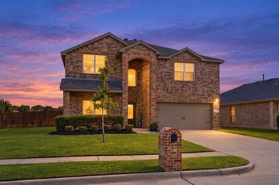 1411 Saint Johns Drive, Van Alstyne TX 75495 - Photo 2