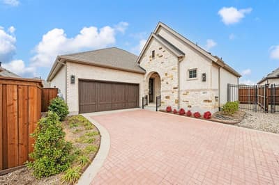 4821 Forest Crest Parkway, Arlington TX 76005