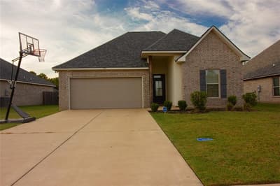 715 Esau Avenue, Bossier City LA 71111