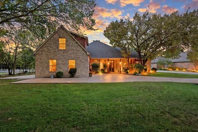 101 Olives Branch, Shady Shores TX 76208