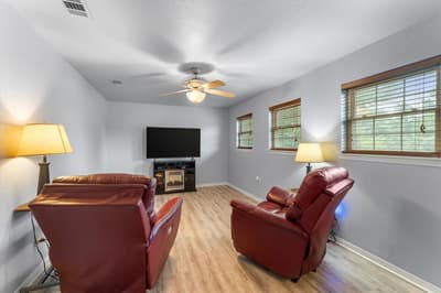 424 Lagoon Drive, Gun Barrel City TX 75156 - Photo 3