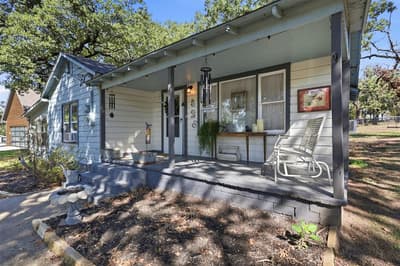 425 Dunaway Lane, Azle TX 76020 - Photo 3