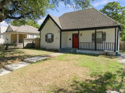 1207 Paul Quinn Street, Waco TX 76704 - Photo 2