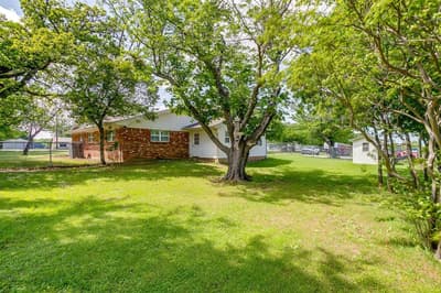 2196 Old Agnes Road, Weatherford TX 76088 - Photo 4