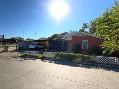 105 N Cole Street, Comanche TX 76442