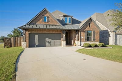 6101 Whiskerbrush Road, Flower Mound TX 76226 - Photo 2