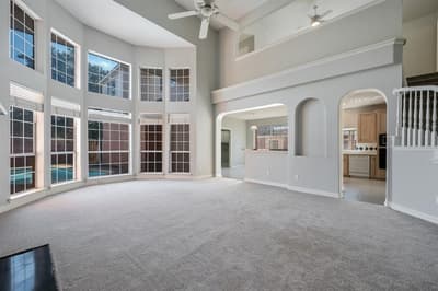9612 E Oaks Lane, Irving TX 75063 - Photo 3