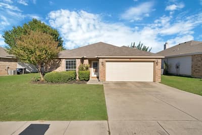 660 Rosario Lane, Fort Worth TX 76052