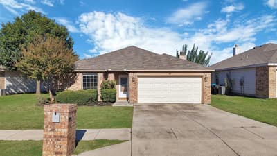 660 Rosario Lane, Fort Worth TX 76052 - Photo 5