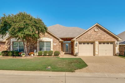 123 Crestridge Drive # 11, Cedar Hill TX 75104