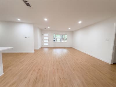 1515 Cherokee Street, Arlington TX 76012 - Photo 2