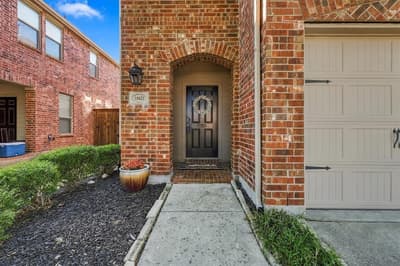 10621 Matador Drive, McKinney TX 75072 - Photo 5