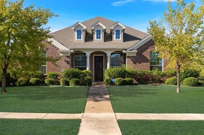 2901 Regents Park Lane, Garland TX 75043