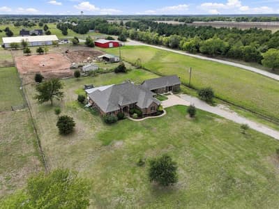1422 County Road 377, Van Alstyne TX 75495 - Photo 3