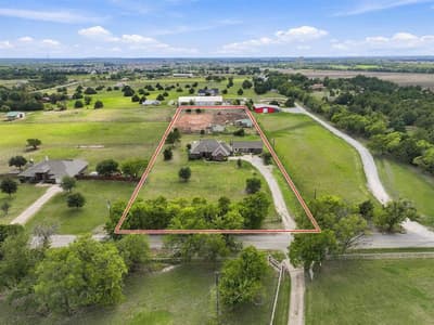 1422 County Road 377, Van Alstyne TX 75495