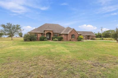 1422 County Road 377, Van Alstyne TX 75495 - Photo 4