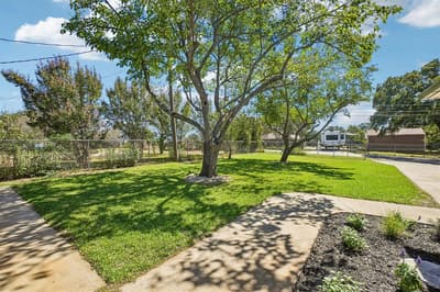 5885 Mitchell Saxon Road, Fort Worth TX 76140 - Photo 4