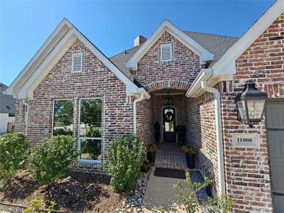 11008 Familia Real Drive, Benbrook TX 76126 - Photo 3