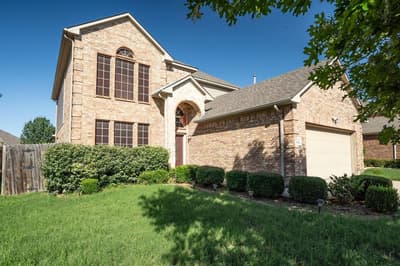 1620 Secretariat Lane, Irving TX 75060 - Photo 2