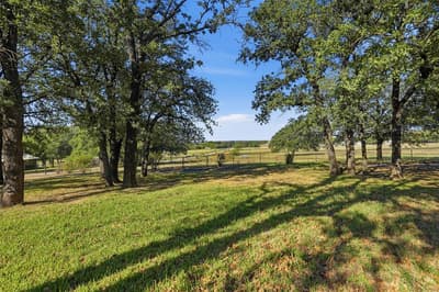 209 County Road 4917, Newark TX 76071 - Photo 2
