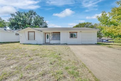 301 S Forest Crest Drive, Garland TX 75042 - Photo 2