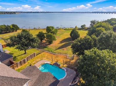 4102 Stone Haven Drive, Garland TX 75043 - Photo 2