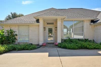1203 Horizon Court, Granbury TX 76049 - Photo 2