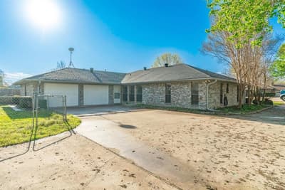 300 E Short Street, Leonard TX 75452 - Photo 4