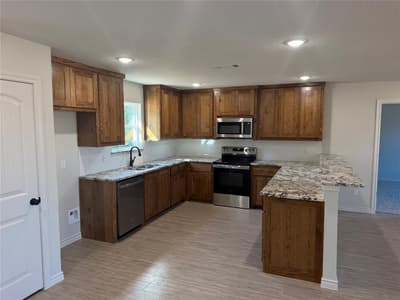 1001 Virgil Court, Springtown TX 76082 - Photo 3