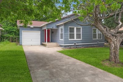 4006 Curzon Avenue, Fort Worth TX 76107