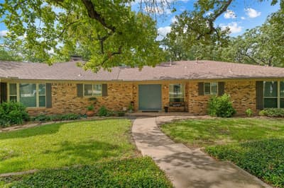 2420 Southridge Drive, Denton TX 76205 - Photo 2