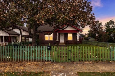 305 E 6th Street, Dallas TX 75203 - Photo 3