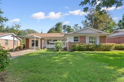 1319 Royal Oaks Drive, Waco TX 76710