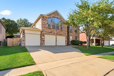 7833 Harvest Hill Road, North Richland Hills TX 76182 - Photo 2